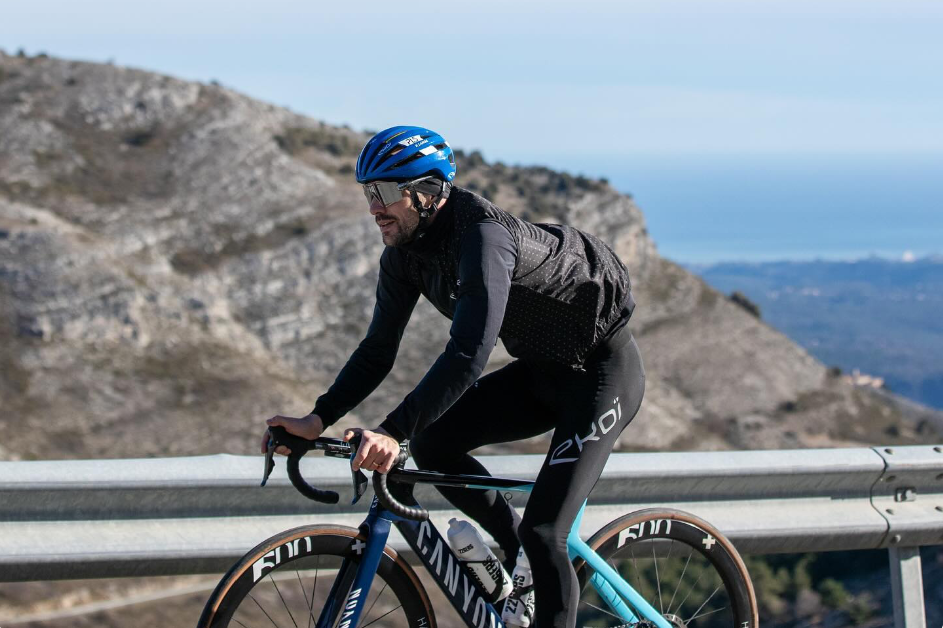 冬のライドを快適にする EKOI 2025 ウィンターコレクション徹底解説