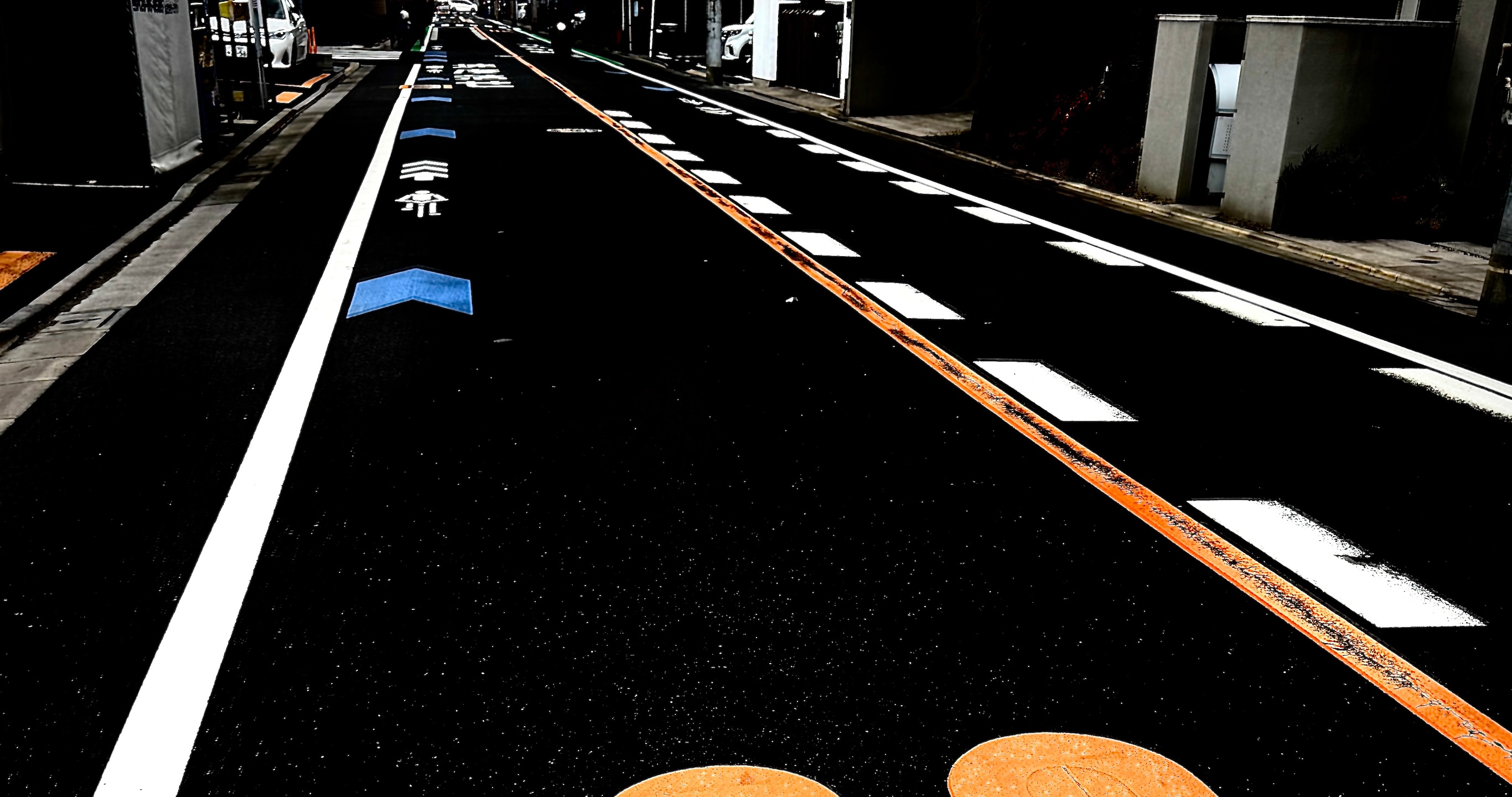自転車 追い越し 黄色線